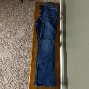American Eagle Skinny Kick Jeans